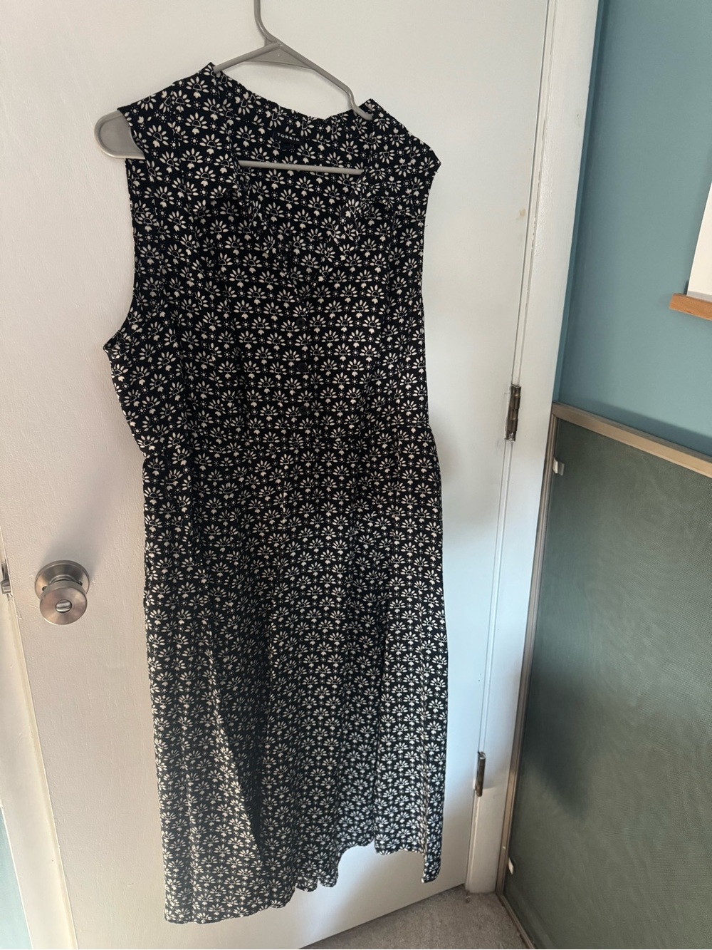 torrid Black and White Floral Midi Dress